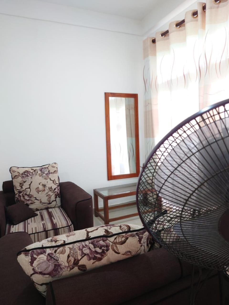 埃拉Windy Nest公寓 外观 照片